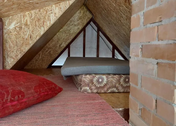 Kingu Talu Üdülőpark *